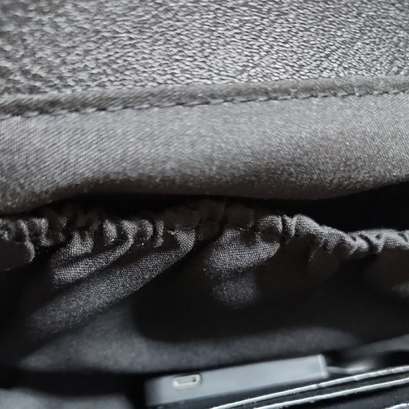 Holographic Women's Clutch - Picture 7 of 7